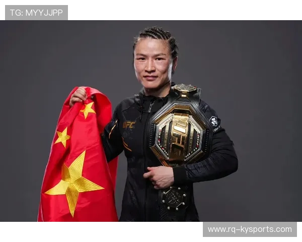 张伟丽成功卫冕金腰带，UFC赛场再次闪耀，张伟丽在ufc打了几场比赛才挑战冠军